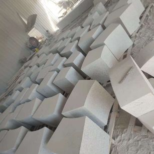 鹤壁 白麻花岗岩异形坐凳