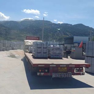 鹤壁 芝麻白仿形路沿石，直形路沿石