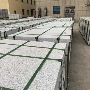 鹤壁 白麻花岗岩5.0公分荔枝面地铺石