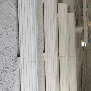 鹤壁 花岗岩厂家带你看白麻花岗岩门楼大柱柱皮