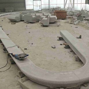 鹤壁 芝麻白花岗岩弧形花坛石，坐凳石