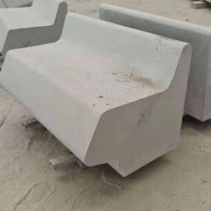 鹤壁 芝麻白花岗岩异形坐凳，石凳