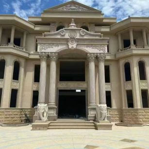 鹤壁 黄金麻别墅外墙干挂，大柱，大象，蘑菇石，雕花板