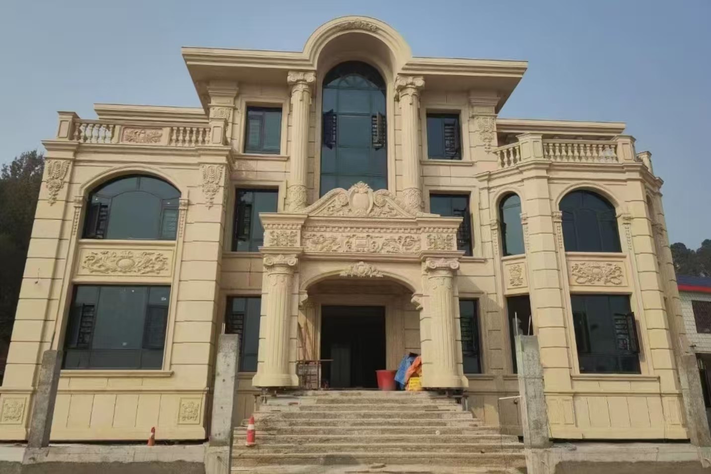 鹤壁 黄金麻花岗岩别墅外墙干挂