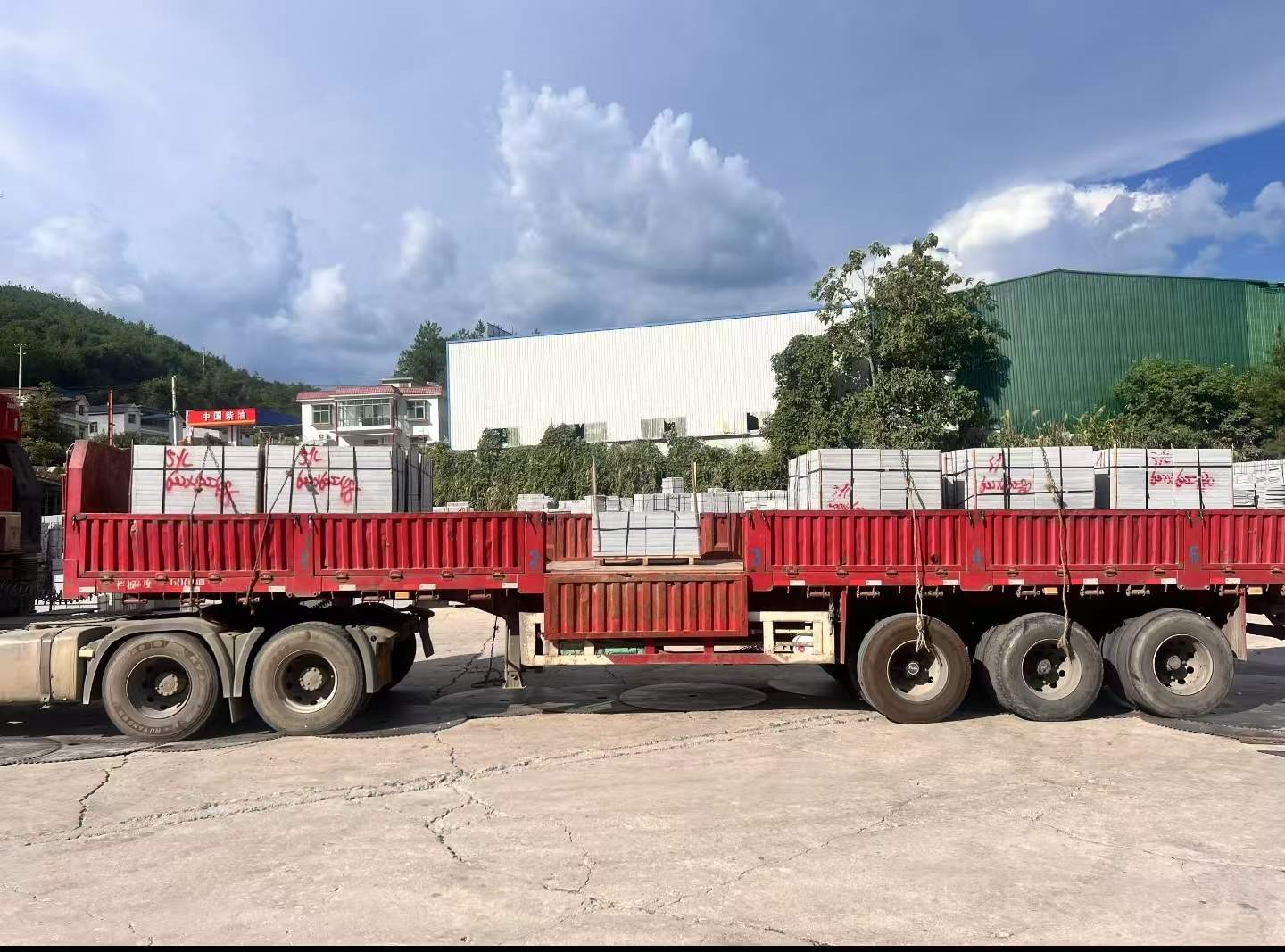 鹤壁 芝麻灰花岗岩地铺石出货日常