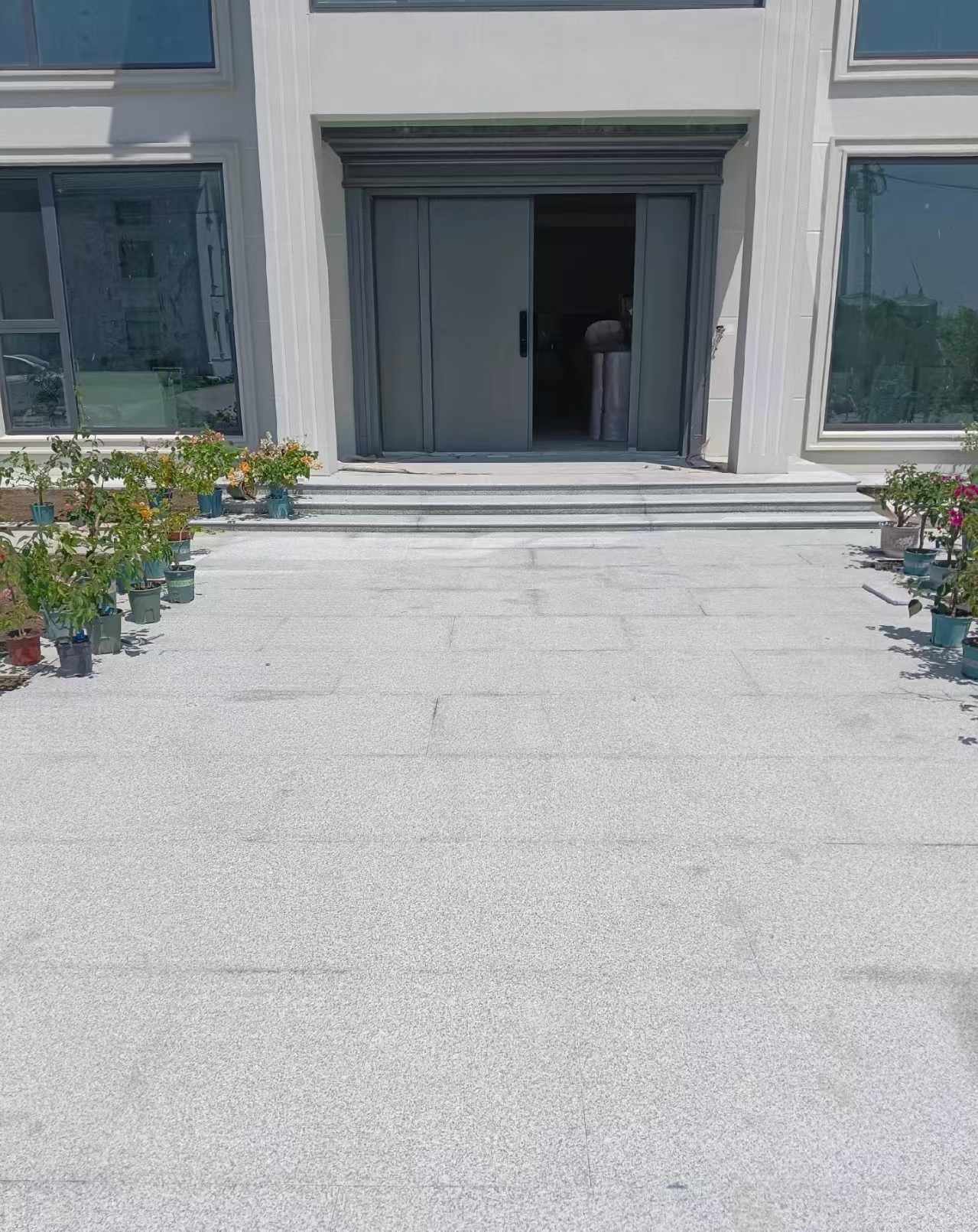 鹤壁 芝麻白花岗岩地铺石地面铺装