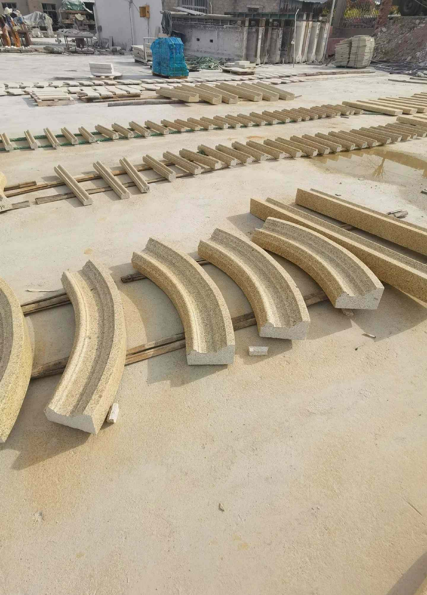 鹤壁 黄金麻花岗岩别墅线条