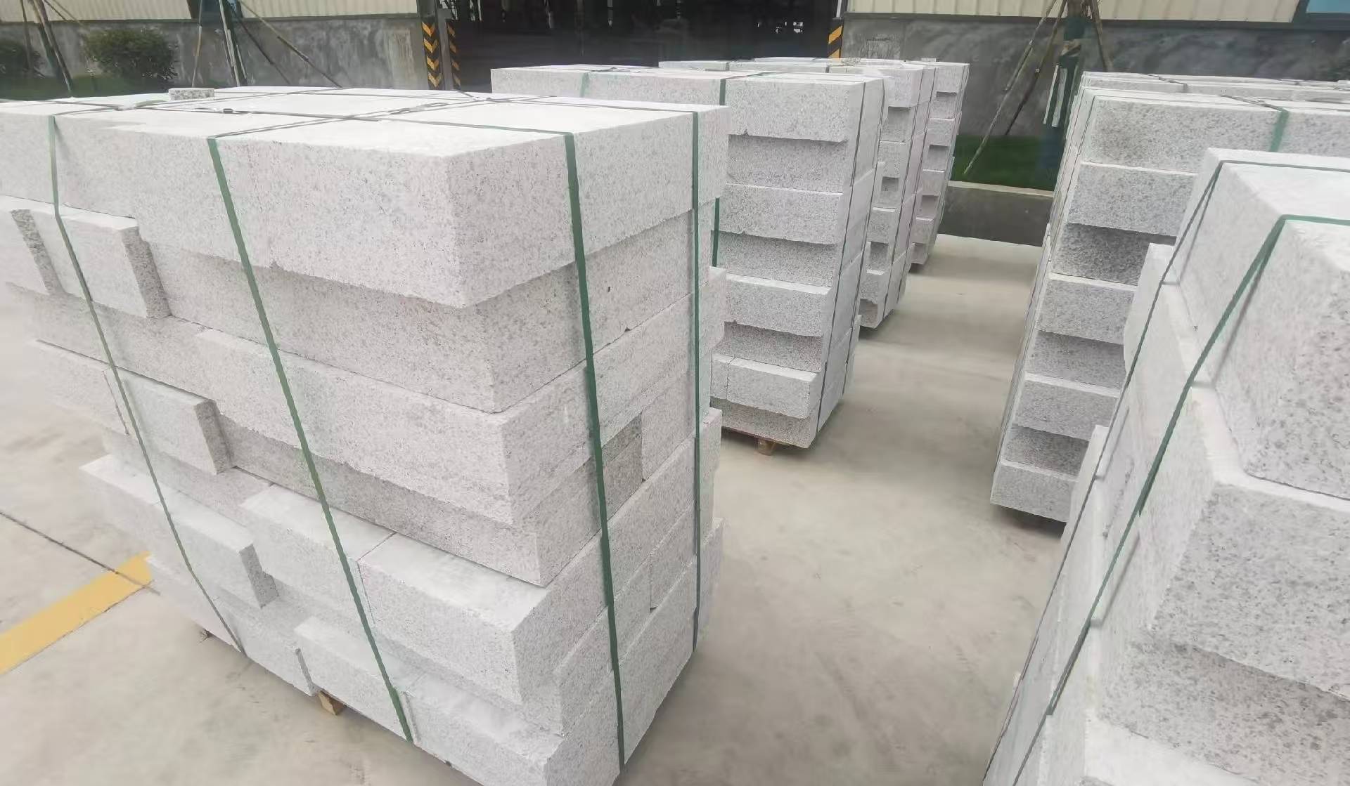 鹤壁 白麻花岗岩路沿石，立缘石，平缘石，路牙石，道牙石，马路牙子等